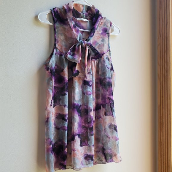 Charlotte Russe Tops - Charlotte Russe Purple Sleeveless Blouse Small